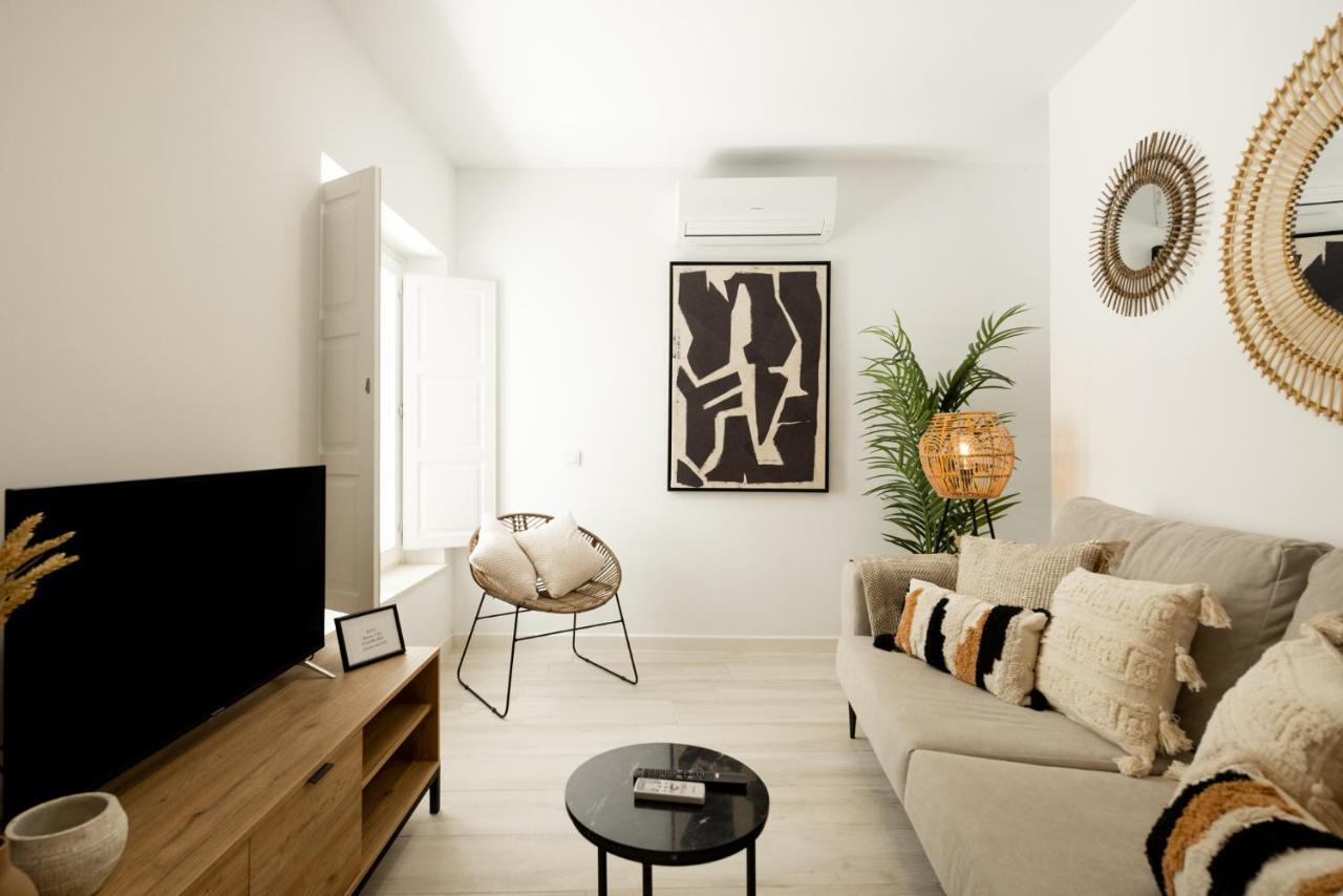 Apartamento Mucha Vida Little Apartments Cadiz Exterior photo